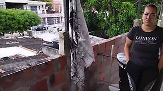장면#4 동영상을 위해: I stumble upon my stepsister on the rooftop engagi...